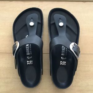 birkenstock gizeh big buckle black with silver buckle size 37